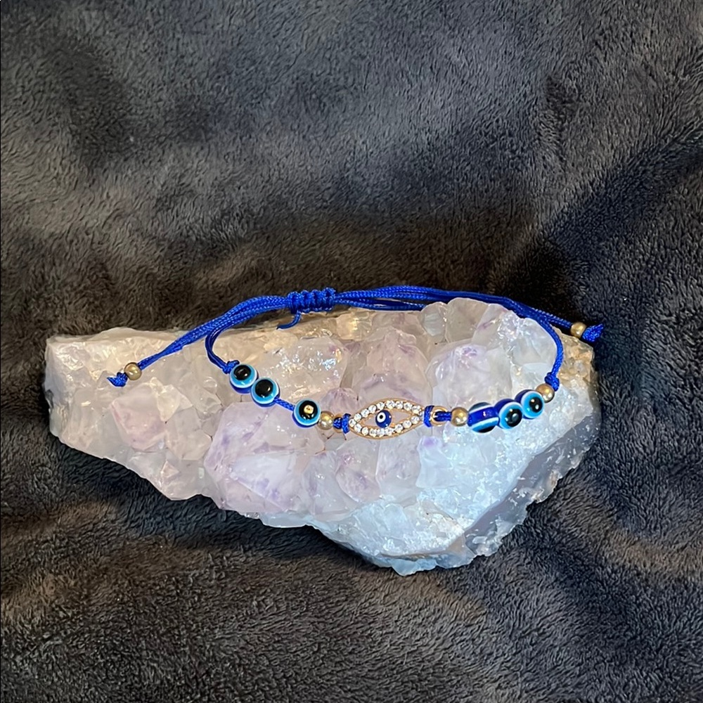 Blue Evil Eye Bracelet 🧿